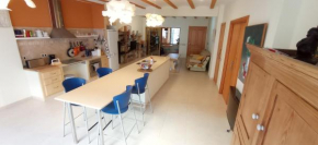  Apartamentos Pou, bloque con tres apartamentos independientes, reformados, confortables, y a la playa andando  Вильяхойоса